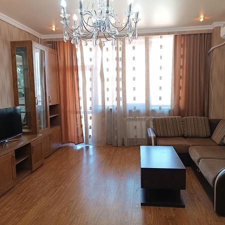 Rent Inn Yerevan On Arami Street Экстерьер фото