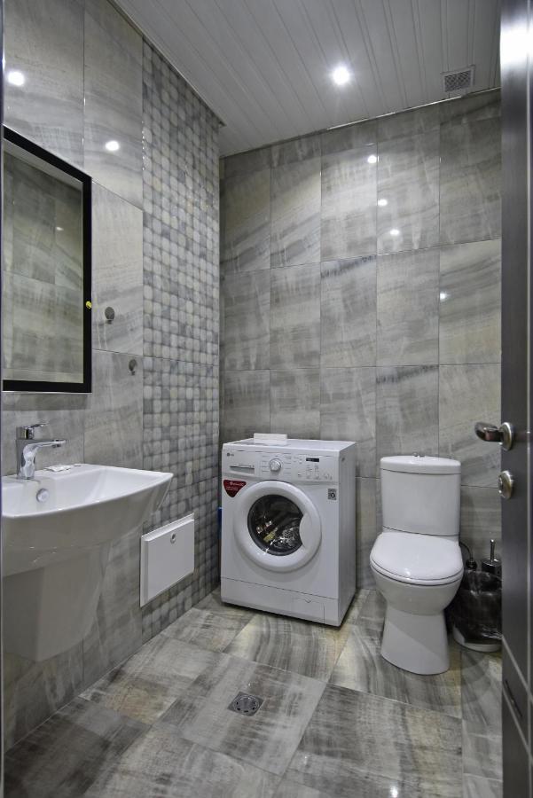 Rent Inn Yerevan On Arami Street Экстерьер фото
