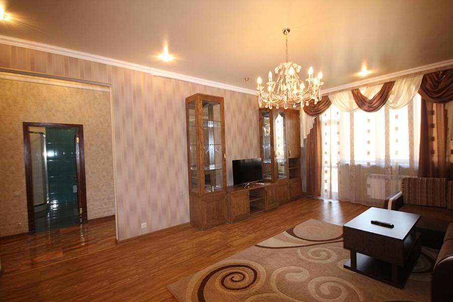 Rent Inn Yerevan On Arami Street Экстерьер фото