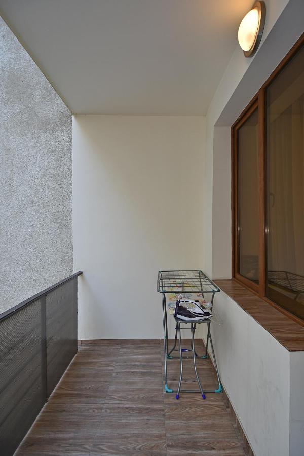 Rent Inn Yerevan On Arami Street Экстерьер фото